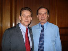  <a style='float:right;color:#ccc' href='https://www3.al.sp.gov.br/repositorio/noticia/03-2008/ED THOMAS SINAL VERDE A.jpg' target=_blank><i class='bi bi-zoom-in'></i> Clique para ver a imagem </a>
